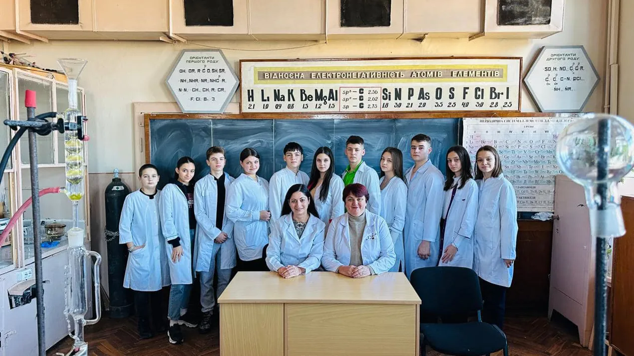 Практичне заняття з учнями Герцаївського ліцею