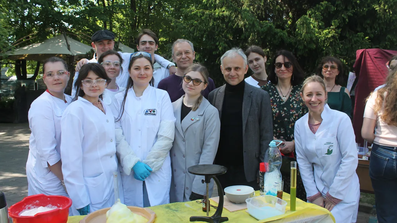Експериментальний простір
